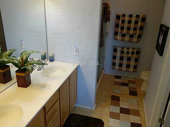 5th image of 7420 Petrel St