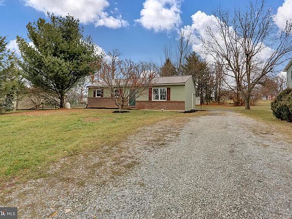 2nd image of 261 Valley Dr