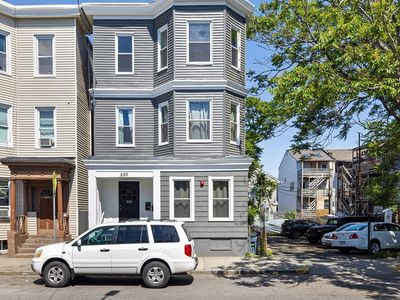 220 Bremen St, East Boston, MA, 02128