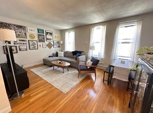 14 Cooper St APT 402, Boston, MA 02113