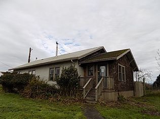 809 Meridian Rd, Ferndale, CA 95536