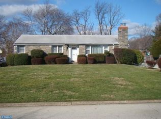 1242 Dill Rd, Havertown, PA 19083