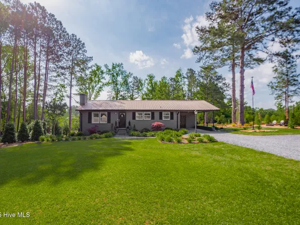 229 Rays Bridge Road, Whispering Pines, NC 28327