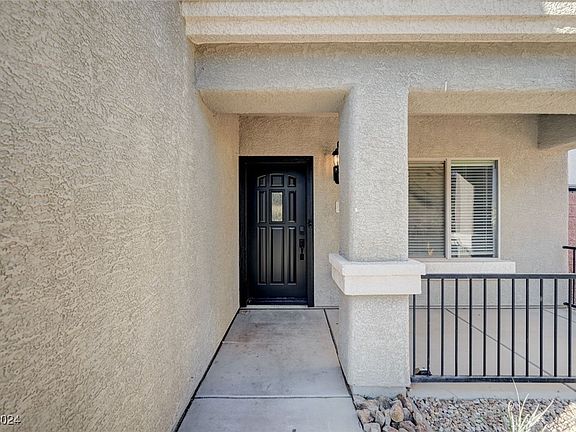 4th image of 720 Tossa De Mar Ave