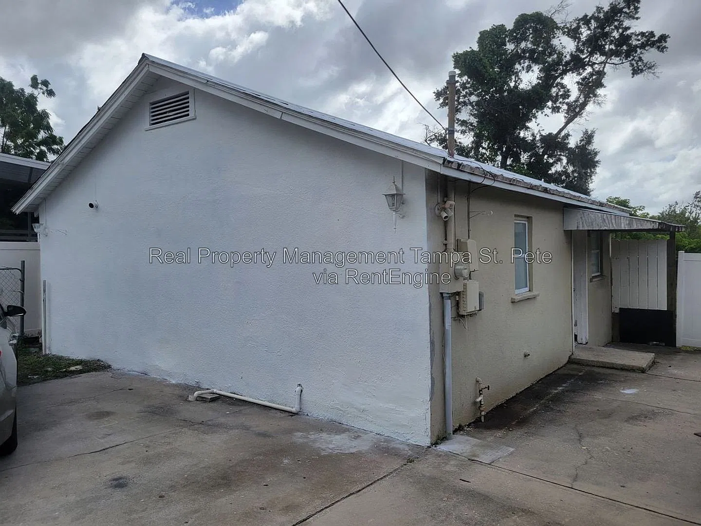 2 bed, 1.0 bath, $1,495 — Photo 1