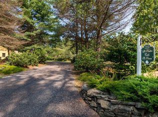 355 Buxton St, Burrillville, RI 02830