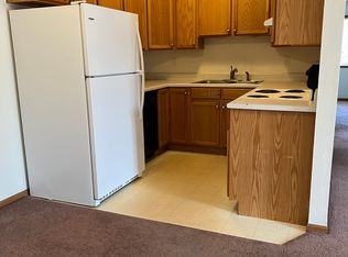 82 Miller Ave SW UNIT 2, Cedar Rapids, IA 52404