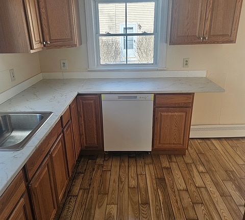 4th image of 173 Locust St APT A