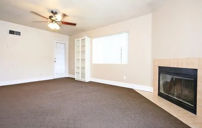 7405 Charmant Dr #2030 — Photo 9