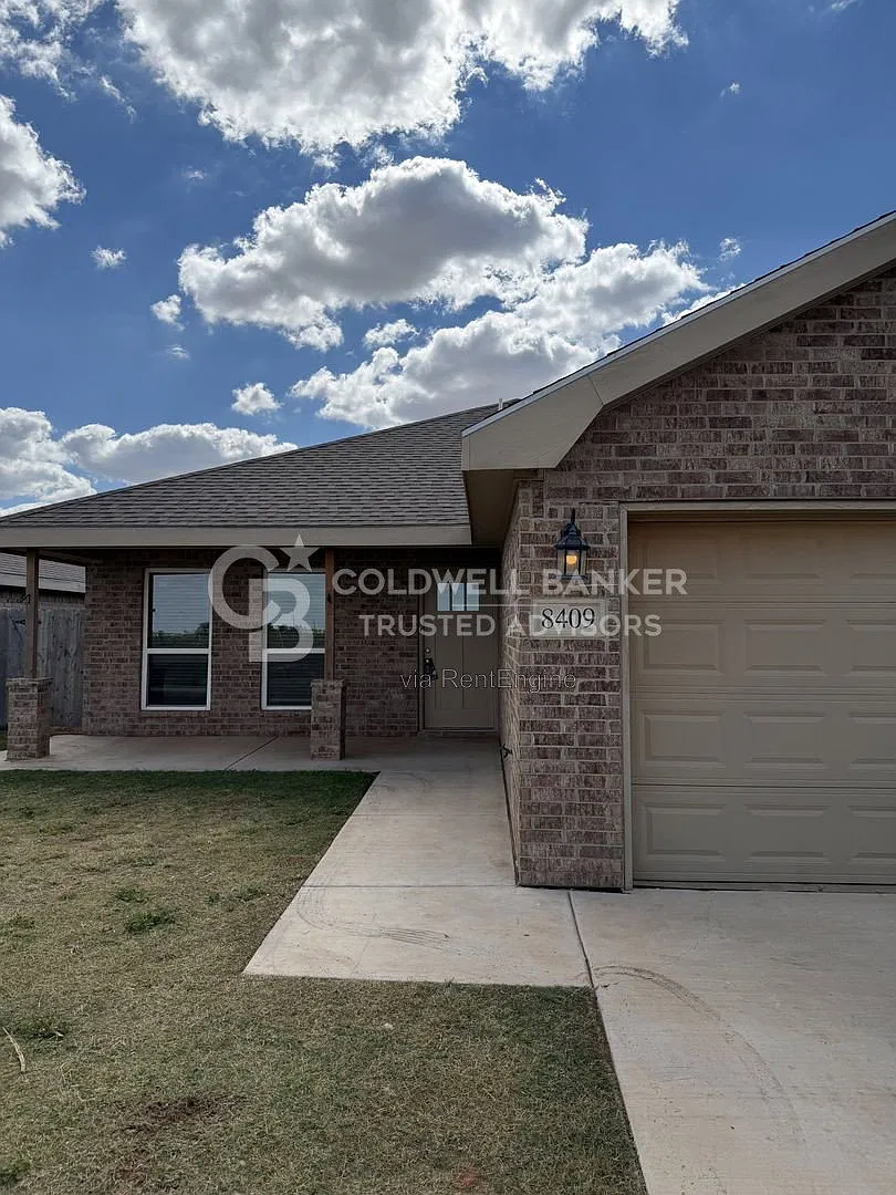 3 bed, 2.0 bath, 1606 sqft, $1,525 — Photo 2