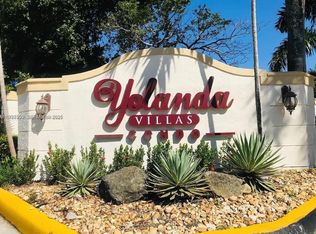 4550 NW 9th St APT 214E, Miami, FL 33126