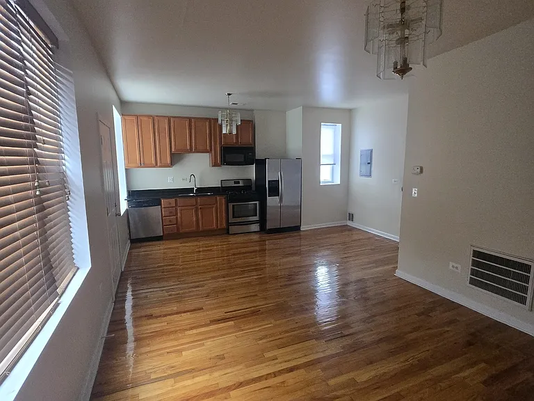 4101 W Gladys Ave — Photo 7