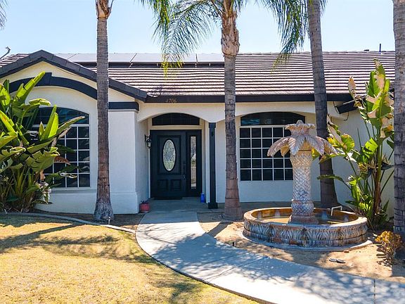 3rd image of 4706 Bay View Ct