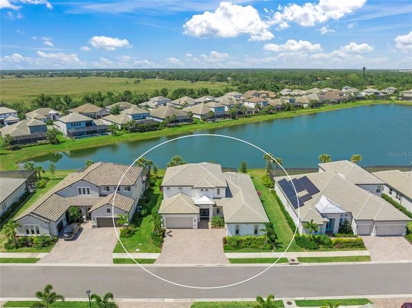6152 Lungo Lago Dr, Sarasota, FL 34241