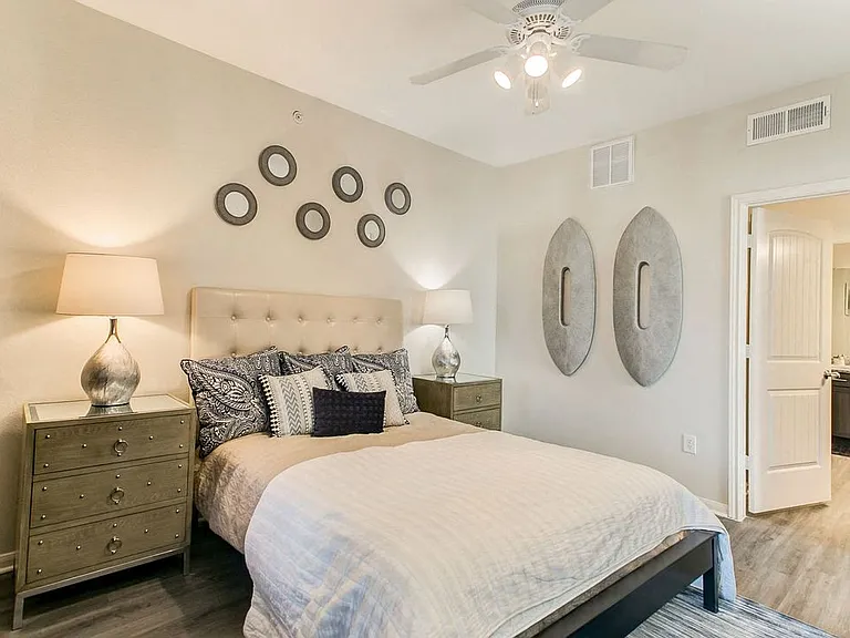 Watervue Apartment Homes — Photo 8