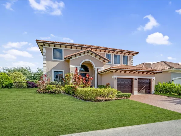 7743 SW 193rd St, Cutler Bay, FL 33157