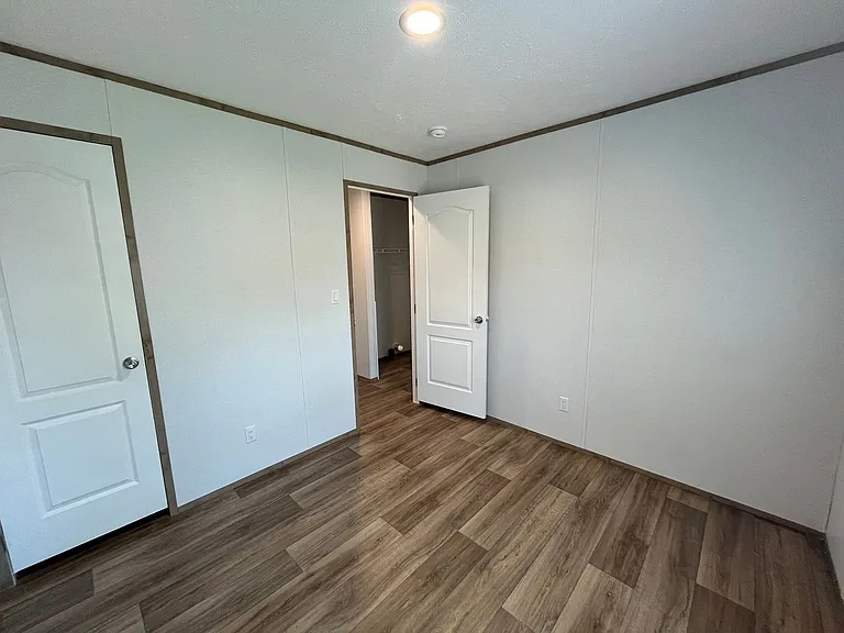 515 Tom Mann Rd — Photo 60
