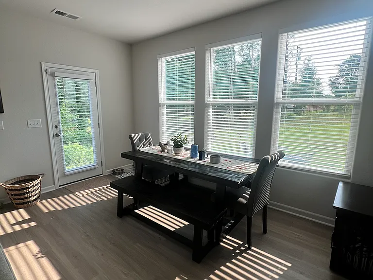 2142 Willow Glen Dr — Photo 12