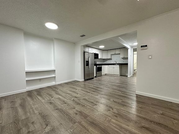 2nd image of 4343 E Michigan St