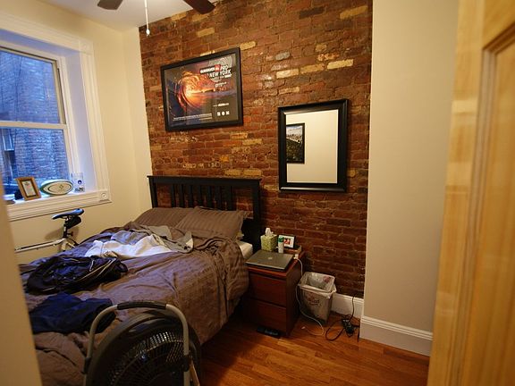 4th image of 40 Morton St #4R