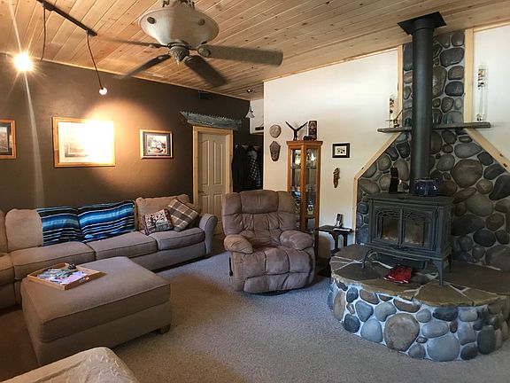 5th image of 1002 Terrace Dr