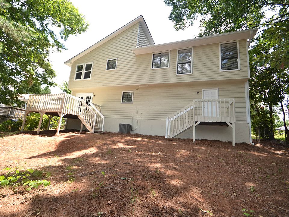 2nd image of 5141 Edinburgh Ct NW
