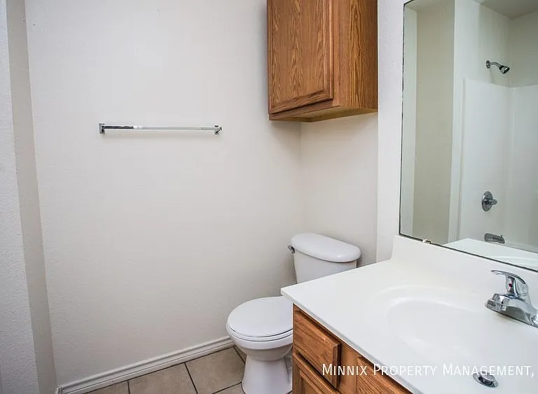 1206 N Bangor Ave #FS — Photo 19
