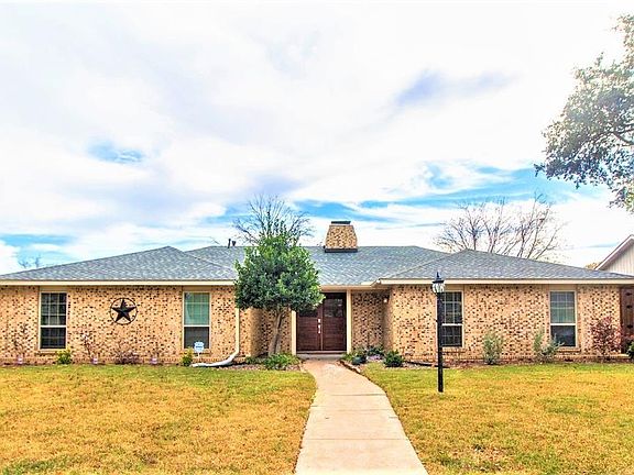 2nd image of 6732 Hillbriar Dr