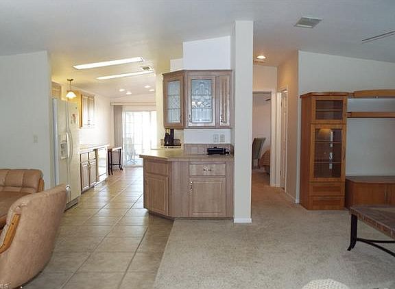 5th image of 112 Lantern Pl