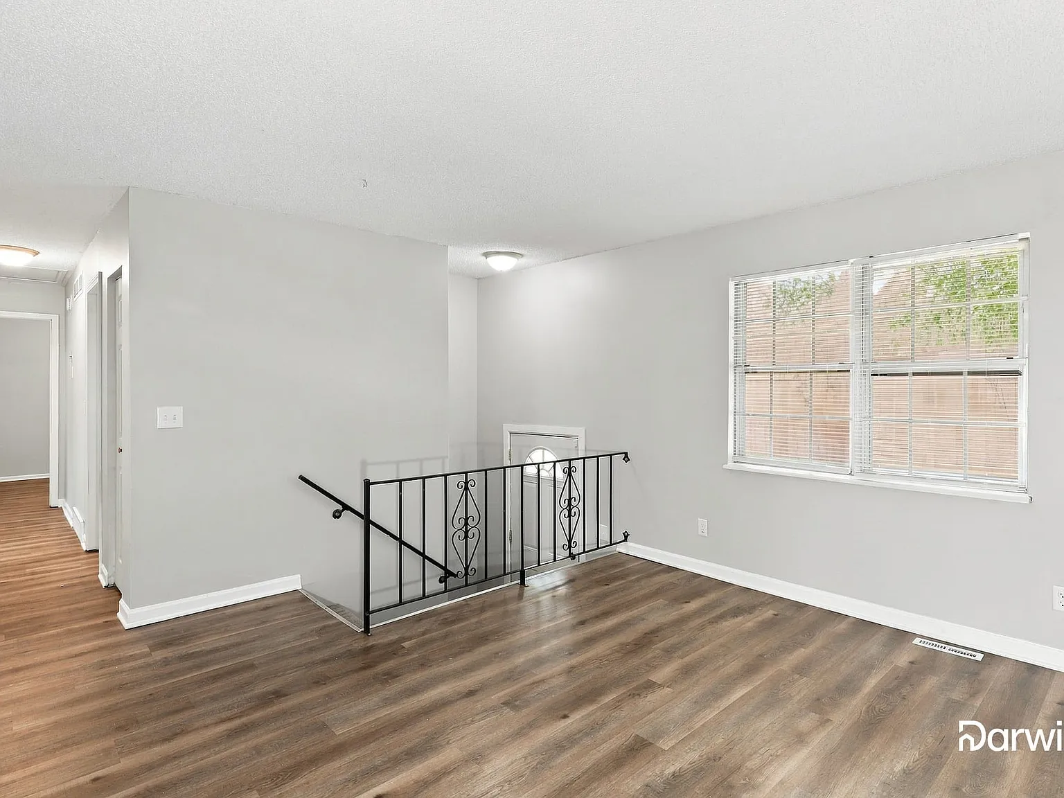 3 bed, 2.0 bath, 1500 sqft, $1,880 — Photo 4