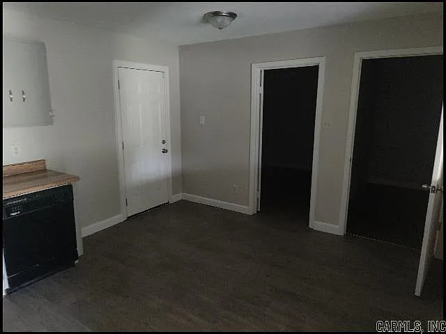 13 Dawn Ct — Photo 6
