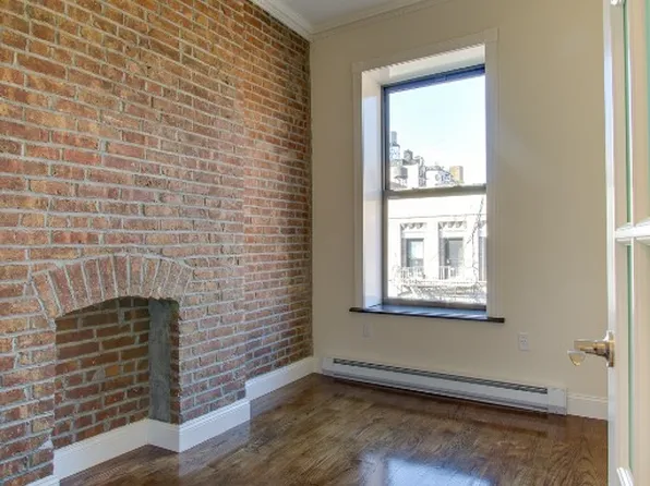 15 West 103rd Street image 4 of 10