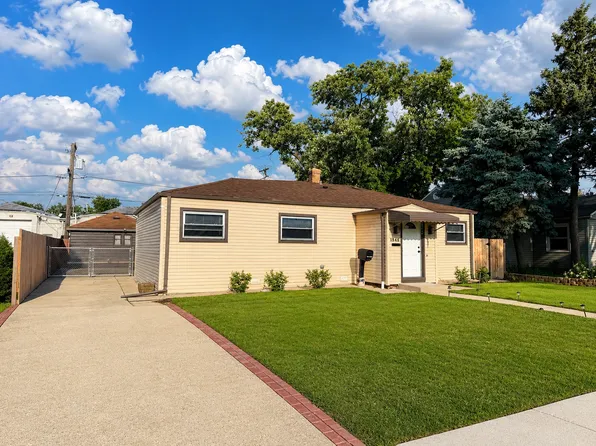1643 N 43rd Ave, Stone Park, IL 60165