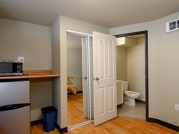 3rd image of 4735 21st Ave NE APT 104