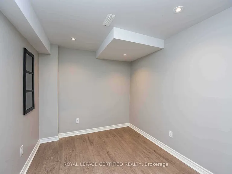 3498 Bala Dr #BASEMENT — Photo 11