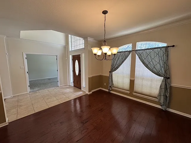 4310 Reynosa Dr — Photo 8