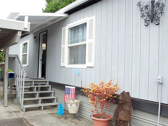 3rd image of 3021 28th ST Court E #7