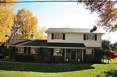 2nd image of 114 Hamilton Dr