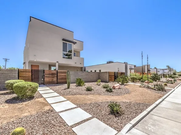 1303 S 8th St, Las Vegas, NV 89104