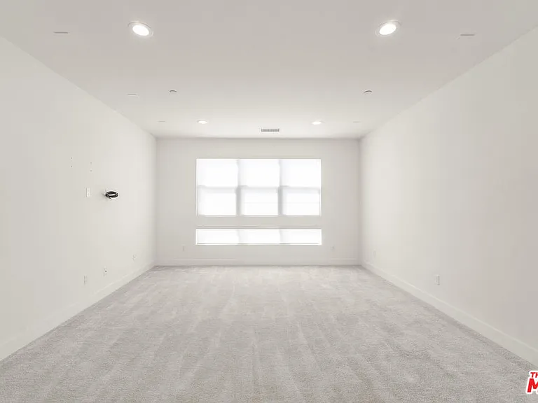 11758 N Hillsborough Ln — Photo 34