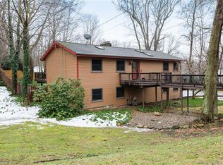 290 Marian Lake Blvd, Cuyahoga Falls, OH