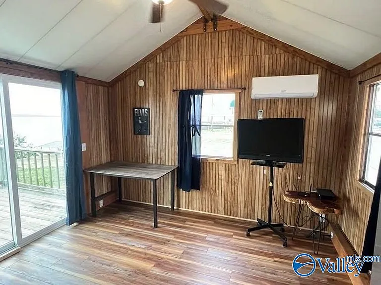 6084 Bay Village Dr — Photo 6