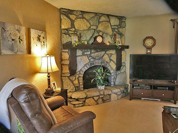 4th image of 3016 Country Estates Dr