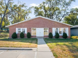 401 W 27th Ave APT 3, Bellevue, NE 68005