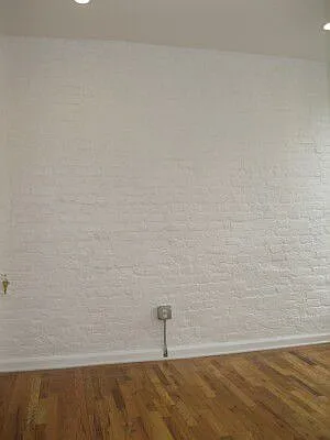 Rented by Tower Brokerage | media 14