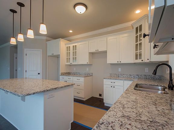 4th image of 3417 Sweet Clover Ln