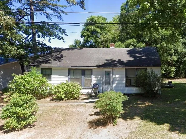 1119 Old Cedar Falls Rd, Asheboro, NC 27203