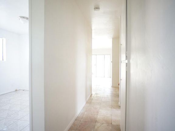 2nd image of 3618 Suffolk Dr
