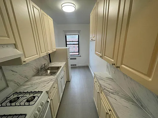 Rented by The Realty Depot | media 29