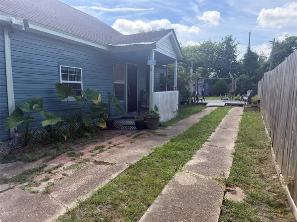7418 Evans St, Houston, TX 77061